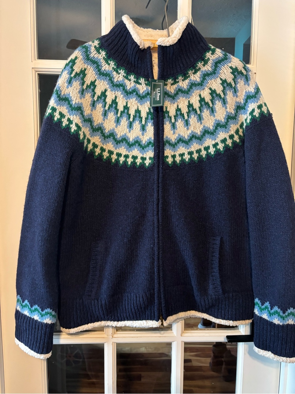 L.L. Bean Navy Fair Isle Zip Knit Jacket with Sherpa Trim, unisex Size L